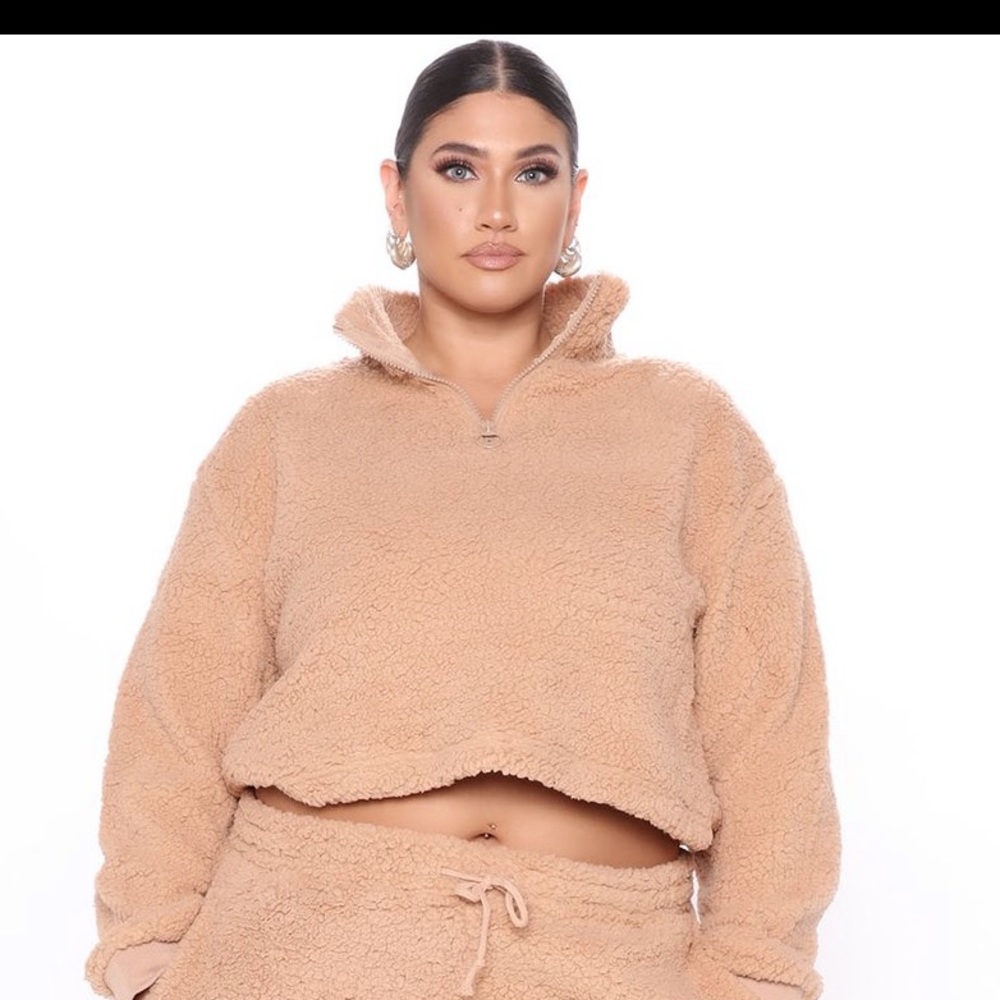 Fashion Nova Cropped Sweater